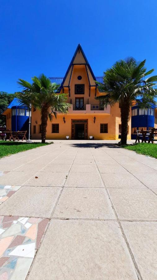 Hotel El Volcan Luaran gambar