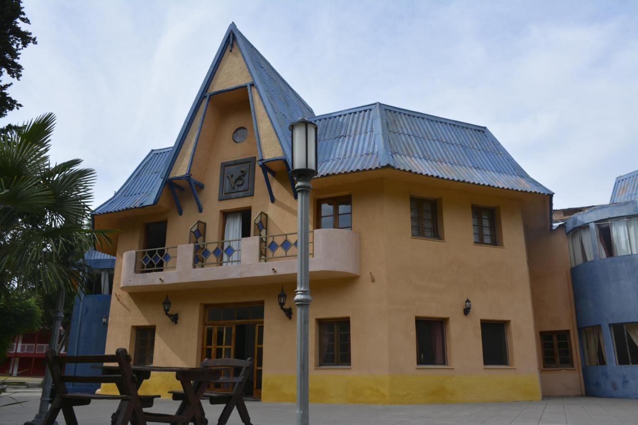 Hotel El Volcan Luaran gambar
